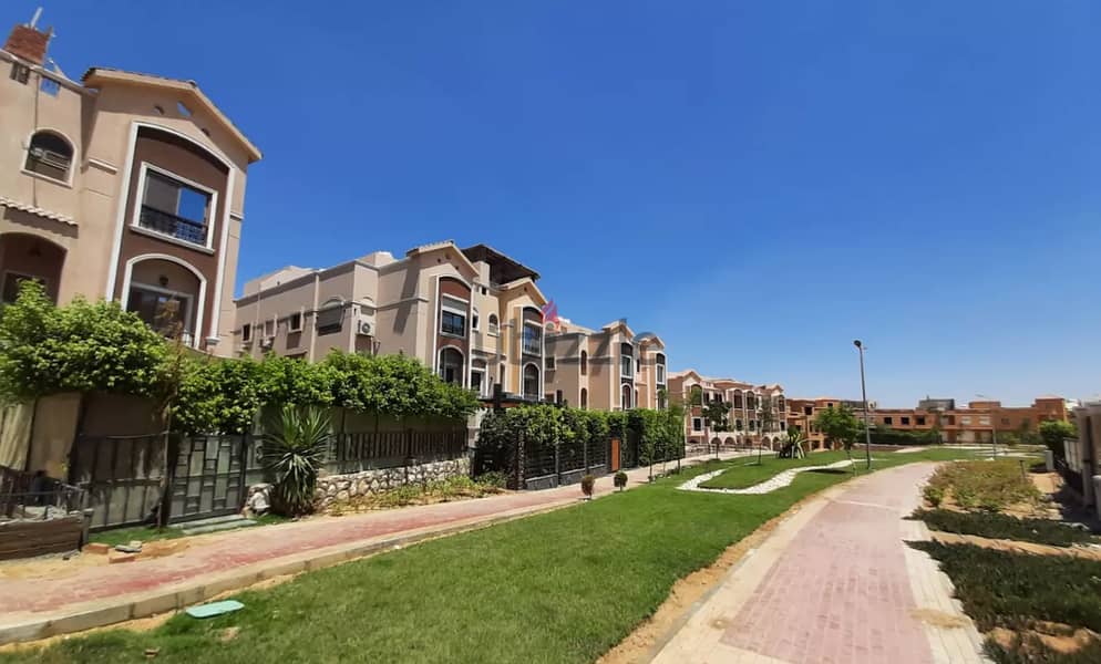 على لاند سكيب وبحري فيلا 650م قطامية جاردنز Villa in Katameya Gardens 13