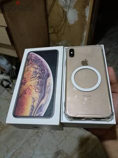 iphone xs max 64 وارد السعودية بحالة ممتازة