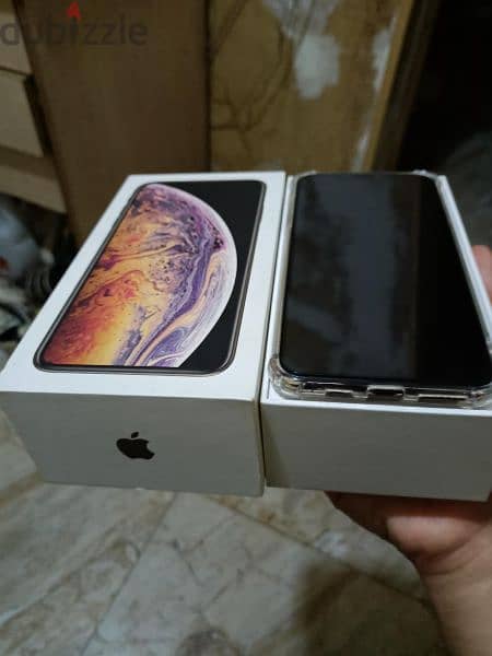 iphone xs max 64 وارد السعودية بحالة ممتازة 2