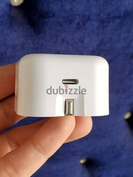 Apple Adapter 20W اصلي 1