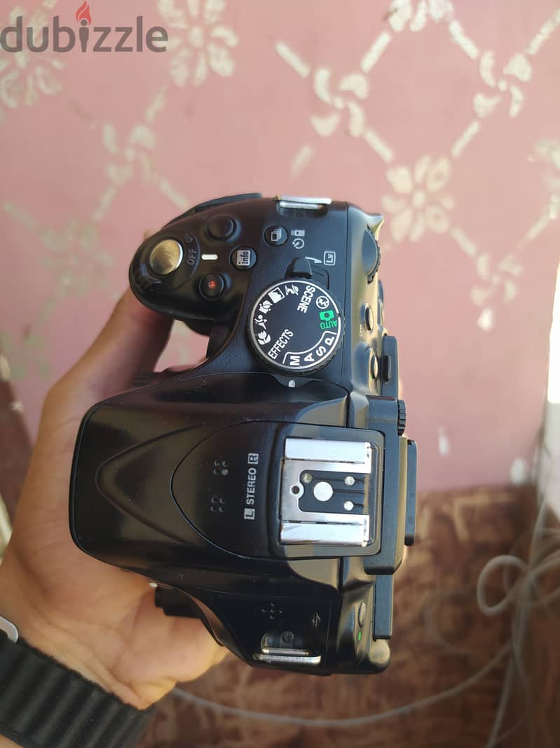 "كاميرا نيكون D5200 بحالة ممتازة - فرصتك لتصوير احترافي 7