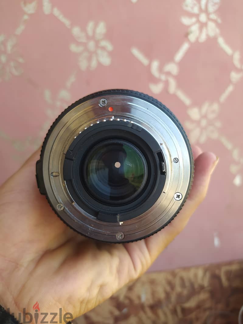 "كاميرا نيكون D5200 بحالة ممتازة - فرصتك لتصوير احترافي 19