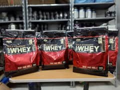 whey protein gold standard و Nitrotech و serious mass 0