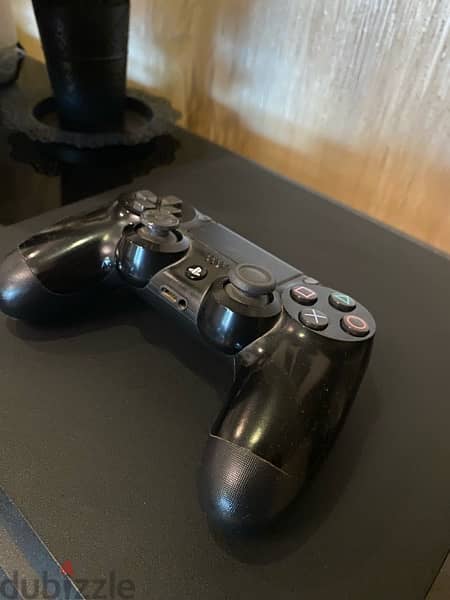 PS4 slim 500gb + 1 Controller + 3 Games سوني بلايستيشن ٤ + دراع 2