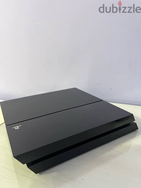 playstation 4 like new 2