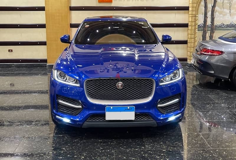 Jaguar F pace 2019 R sport Fully loaded 0