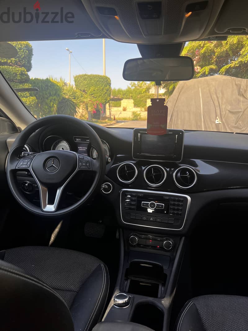 Mercedes-Benz CLA 180 2014 4