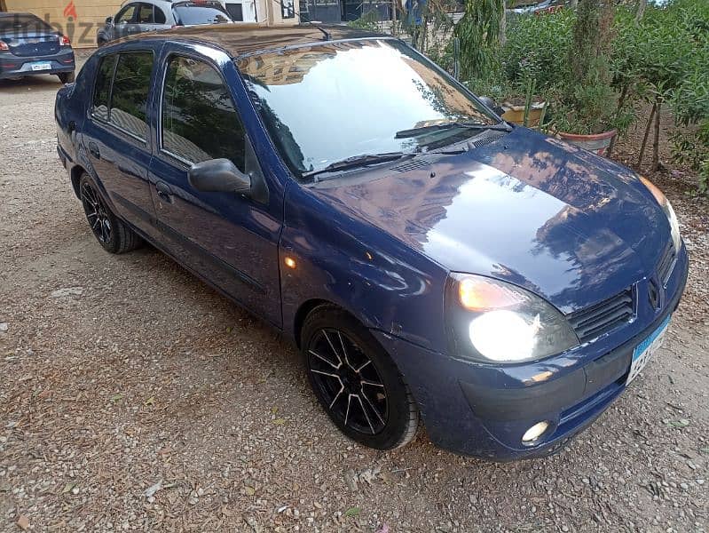 Renault Clio 2003 perfect condition 1