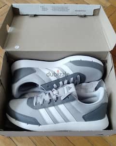 Available adidas shoes original with box size 41 1/3 0