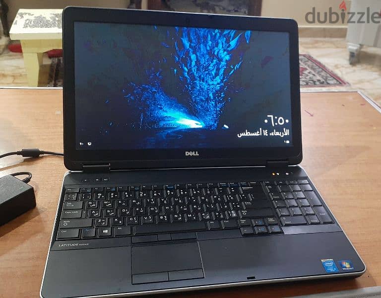 LATITUDE e6540 0