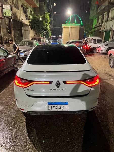 Renault Megane 2022 4