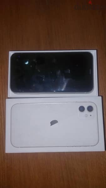 white iphone 11 0