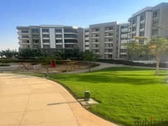 Amazing Apartment 233M at Hyde Park (PC)Very prime location  Wide land scape view 0