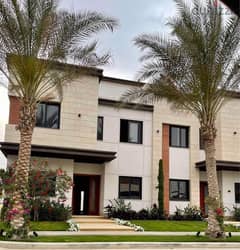 Town house 225 m Over looking the club house for sale at Azzar 2 - NEW CAIRO 0