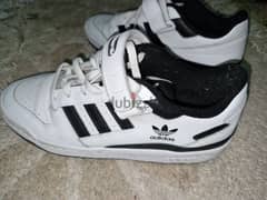 اديداس فورم استعمال مرات قليلة كالجديدة Adidas Forum