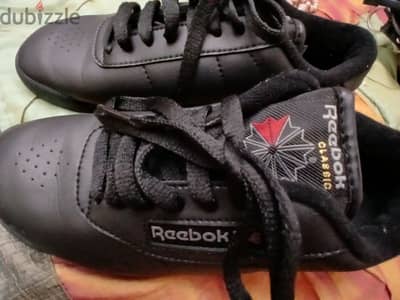 شوز reebok اصلى جديد مقاس 37