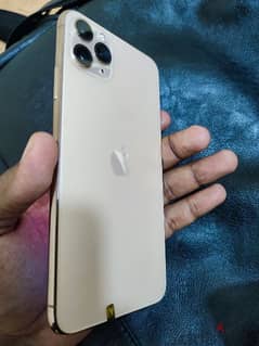 iPhone 11 pro max gold 0