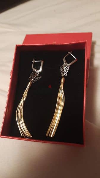 حلق فضة إيطالى طلاء ذهب مميز جدا . . Earrings