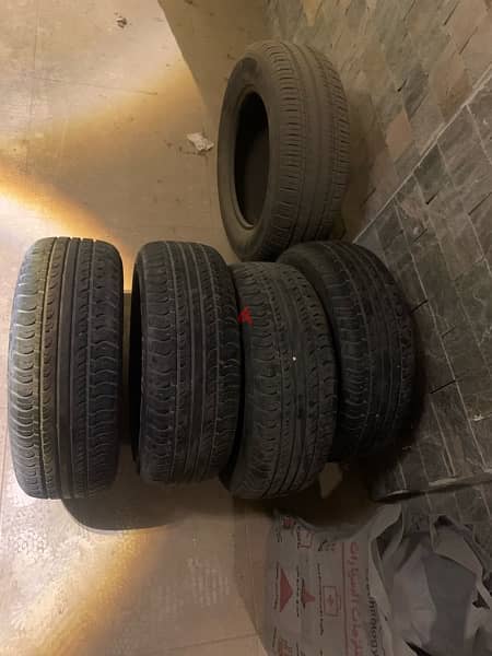 طقم كاوتش هانكوك مقاس 185/60 R14 1