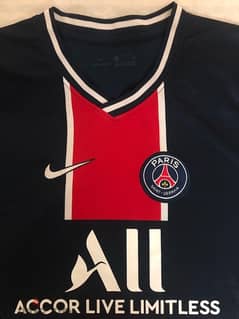 PSG home kit 20/21