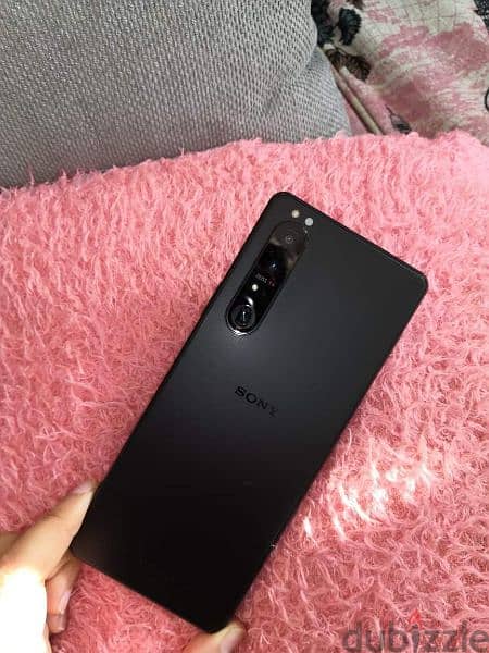 sony expria 1iii 1