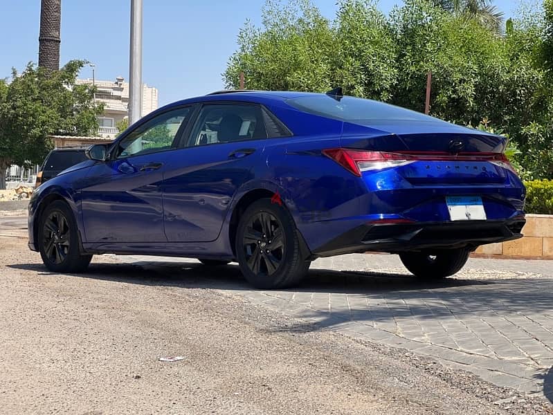 هيونداي إلينترا 2021 Huyndai Elantra 4