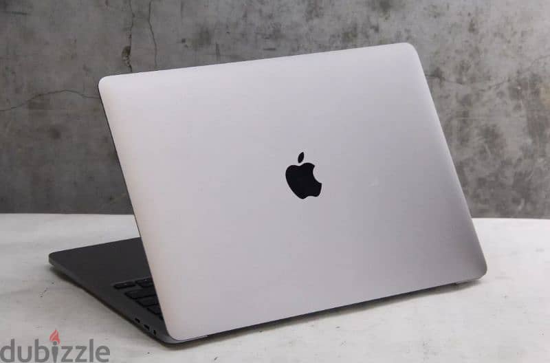 macbook pro 2020 i7 16gb ram - 512 gb ssd 1