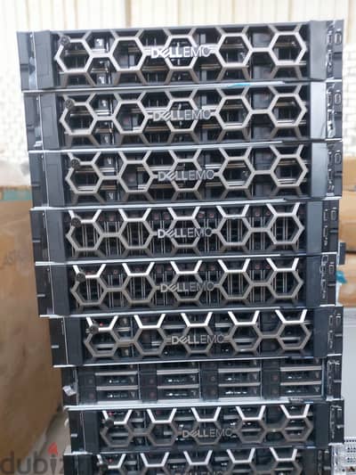 Dell PowerEdge R740XD2 24 LFF Rack Server السعر فى التليفون فقط