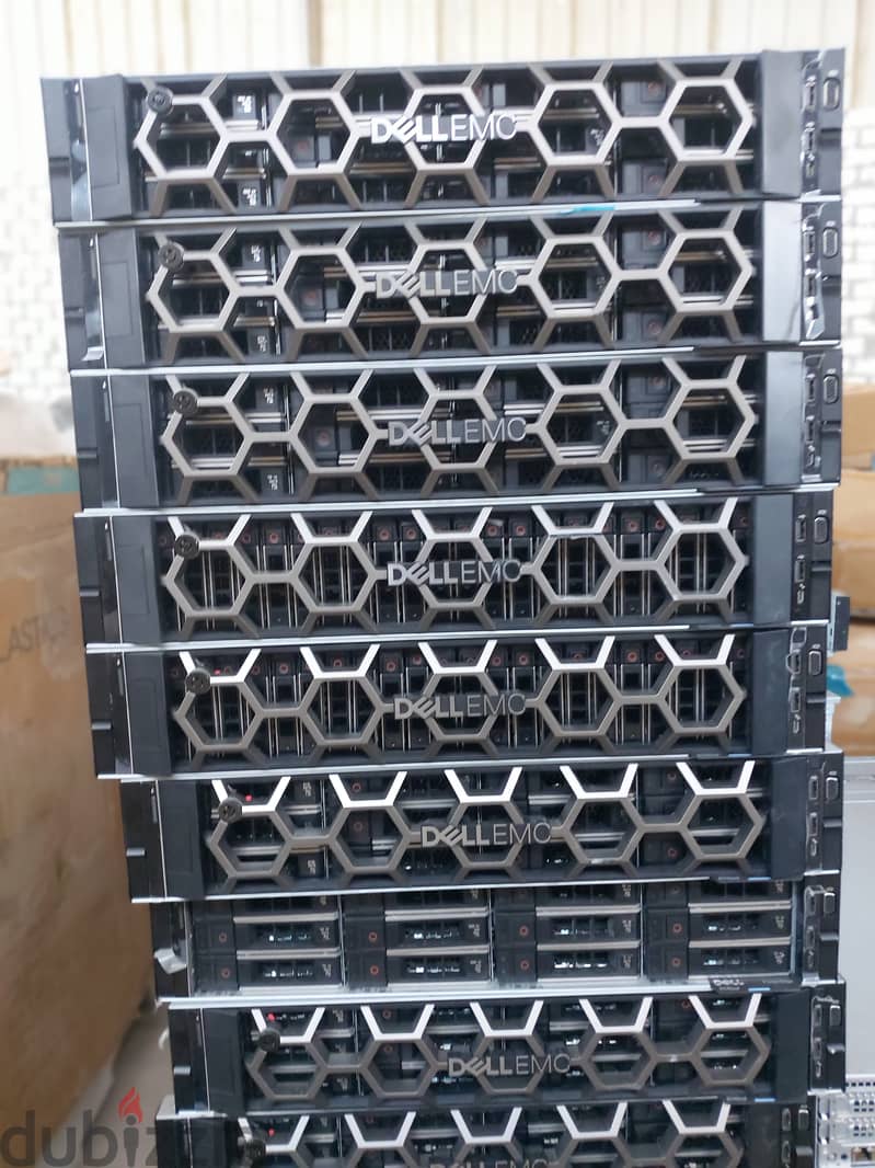 Dell PowerEdge R740XD2 24 LFF Rack Server السعر فى التليفون فقط 0