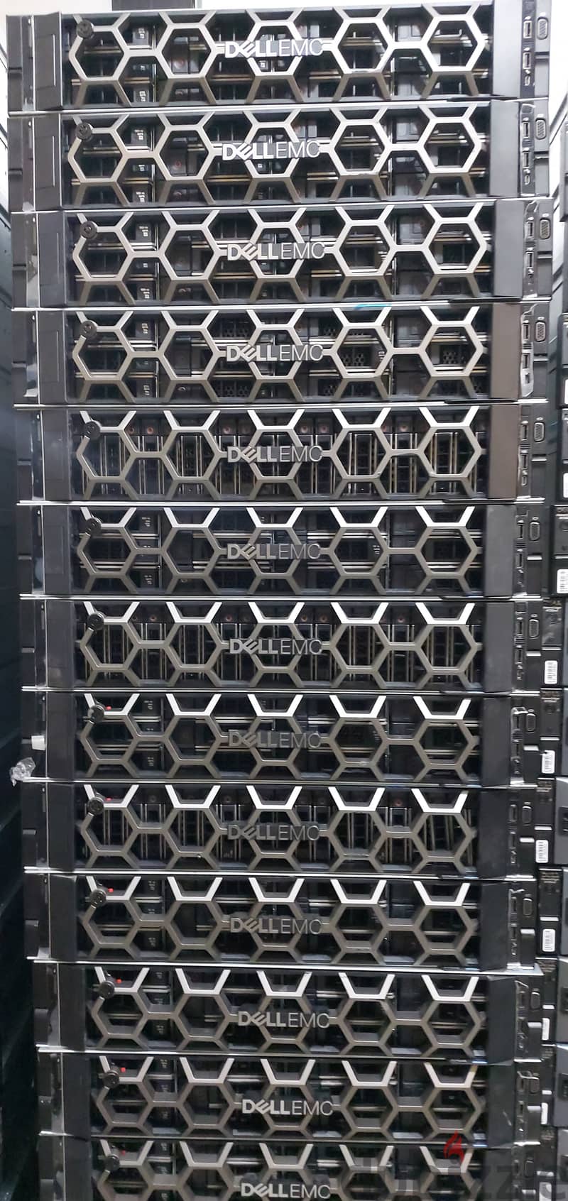 Dell PowerEdge R740XD2 24 LFF Rack Server السعر فى التليفون فقط 2