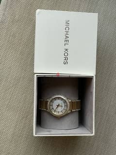 Micheal Kors gold watch for women (from the US) 0