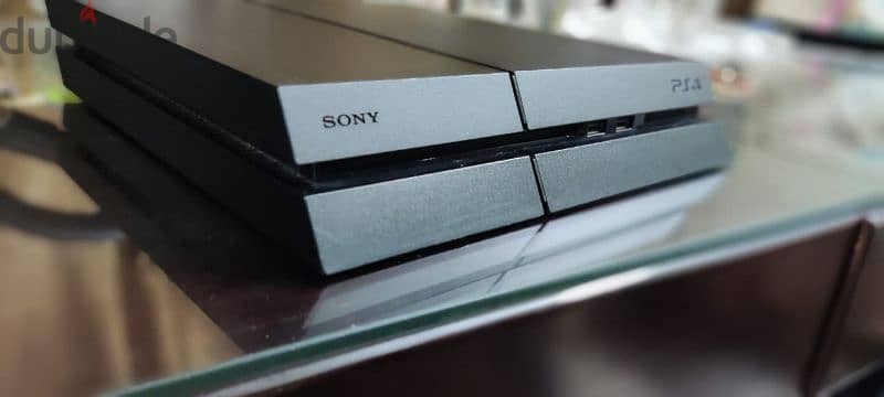 PS4 FAT 500GB . بلاى ستيشن ٤ استعمال ٦٧ ساعة فقط 0