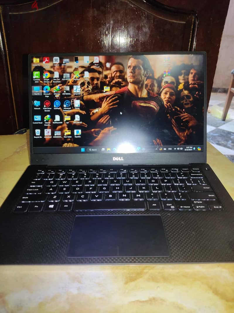 dell xps 13 9350 حاله ممتاذه سعر نهائي لسرعه البيع 1