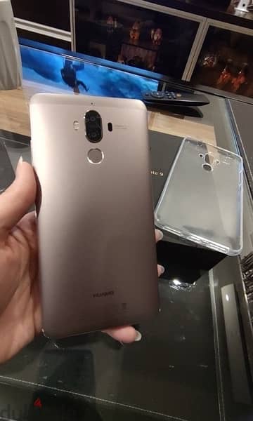 Huawei mate 9 3