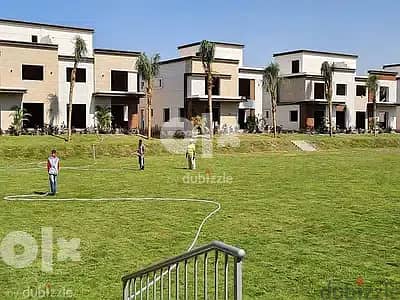 للبيع Town house بالتقسيط ف كمبوند ازار نيو كايرو Azzar 1 9