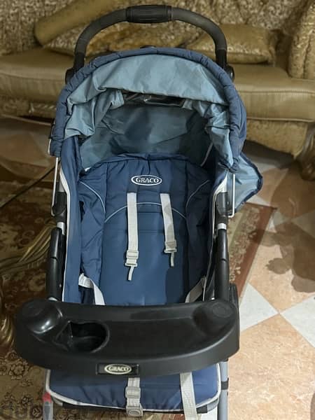 Graco Set ( Stroller + Car seat ) حالة ممتازة 3