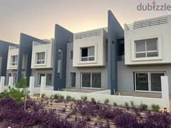 The lowest price Town house ready to move 225m in compound  hyde park with possability of installments 0