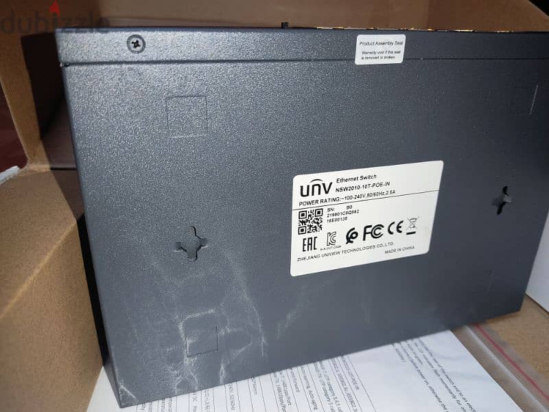 UN-NSW2010-10T-POE-IN || Switch, Uplink Ports, 8 Port PoE 2