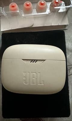 Original jbl pods 0