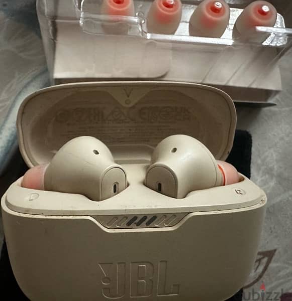 Original jbl pods 1