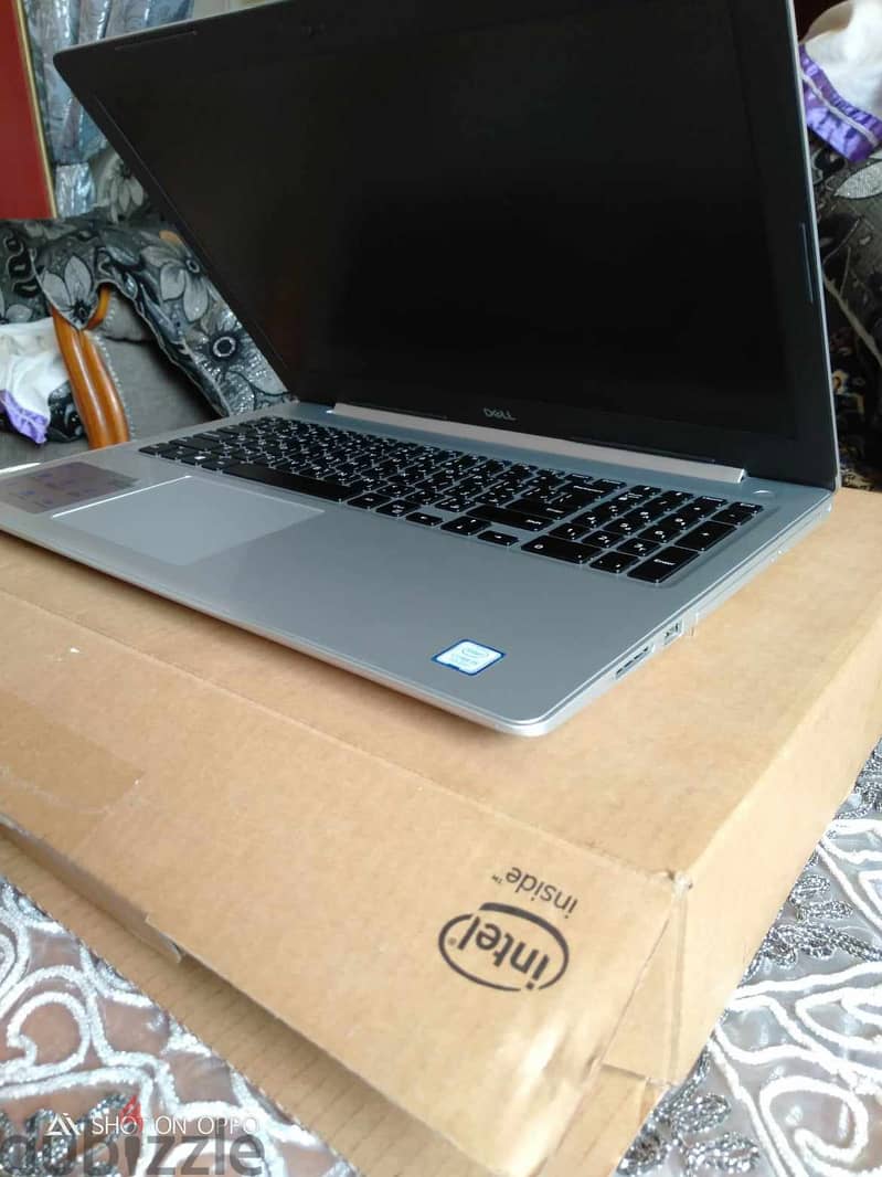 Dell Inspiron 3