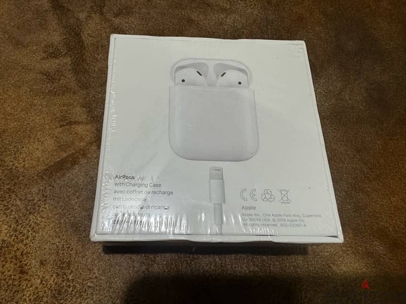 Apple AirPods 2nd generation New Sealed 1