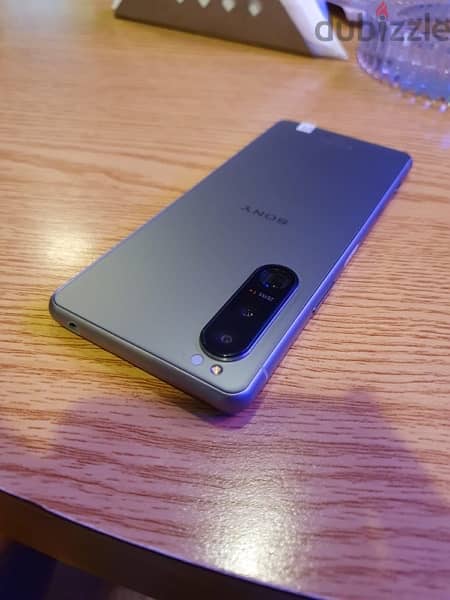 Sony Xperia 5lll mark3 8ram 128 g 7