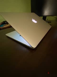 MacBook Pro 15” (CORE I7 - RAM 16 - 500GB)