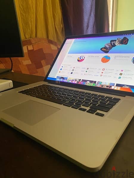 MacBook Pro 15” (CORE I7 - RAM 16 - 500GB) 1