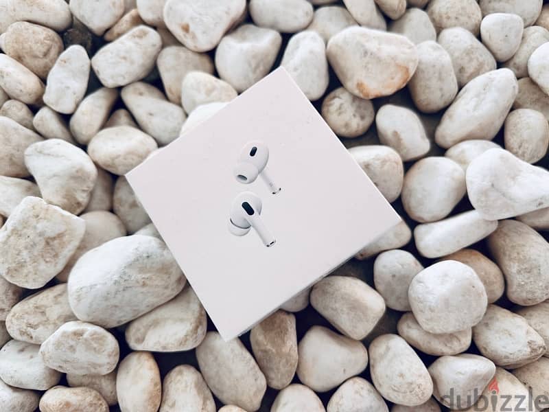 Airpods Pro 2 جديدة بسعر مناسب جدا لم تستخدم 2