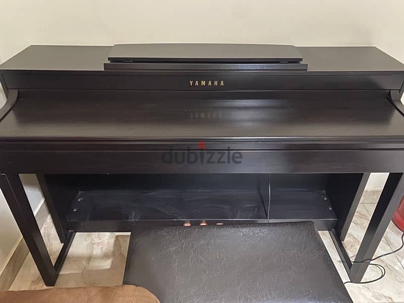 As New - Yamaha Digital Piano CLP-440R 3