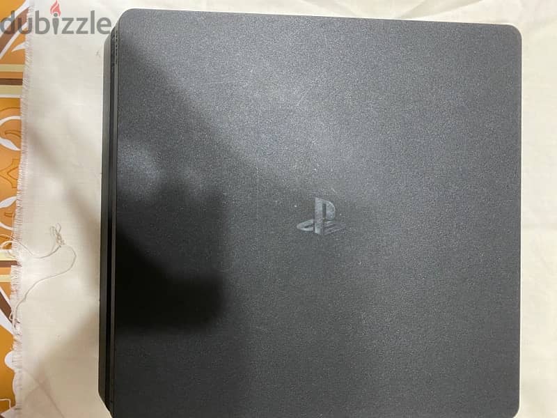 ps4 slim 500gb with 2 controllers بدون اي صيانه 1