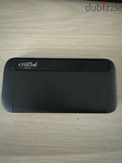 crucial External hard 2 TB x8