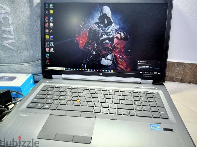 Hp ELITEBOOK workstation رامات ١٦ وهاردين كور ٧ 8